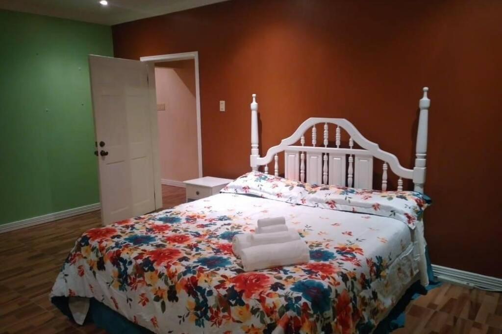 Ocho Rios Hideaway Appartement Buitenkant foto